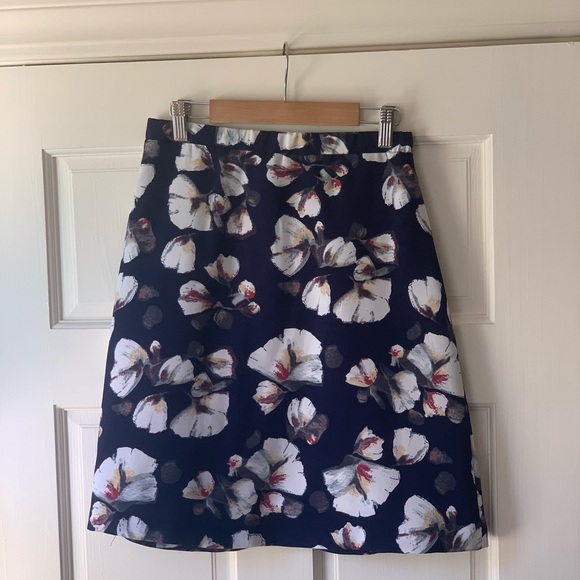 J. Crew/Babeau Floral Mini Skirt - Picture 2 of 4